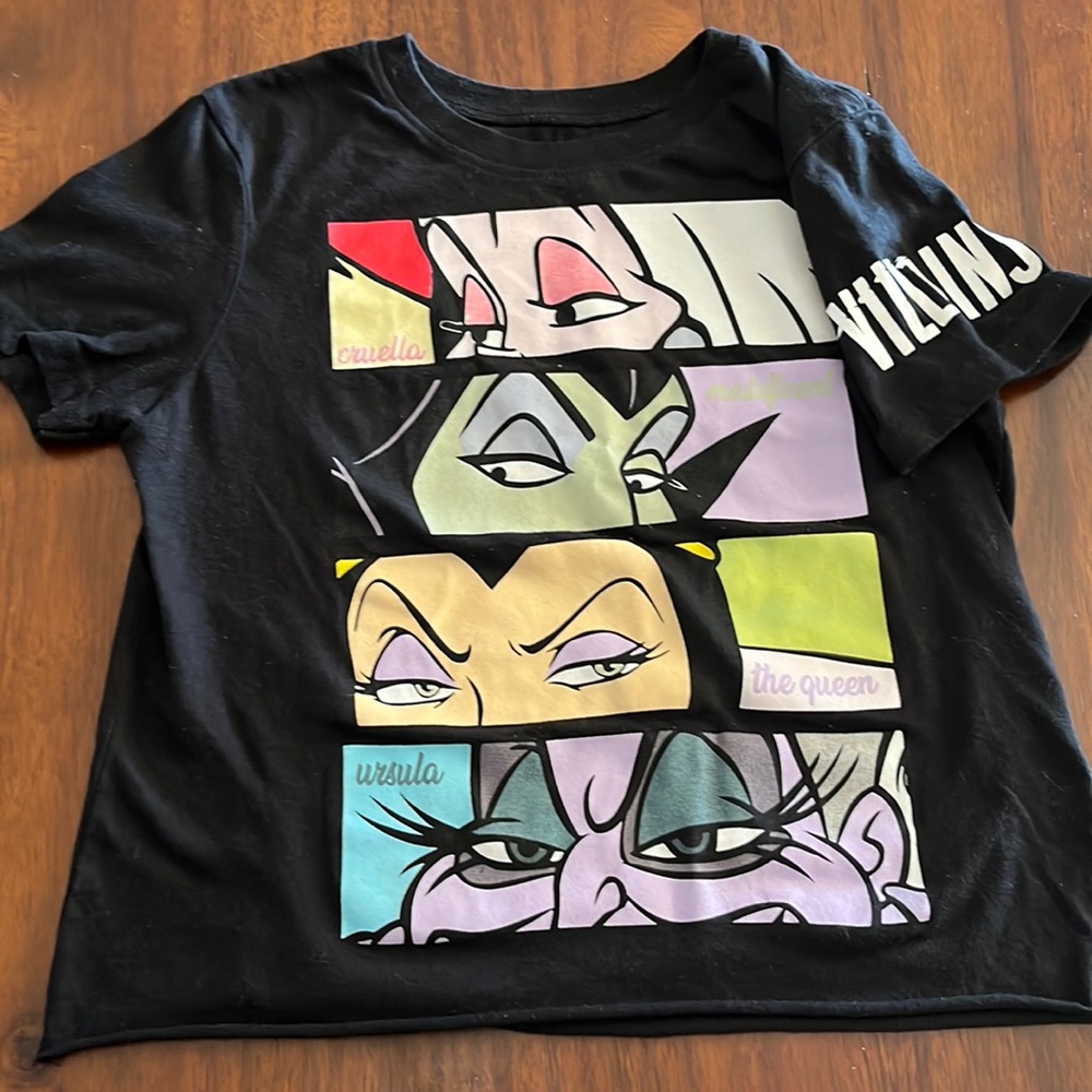 Disney Villains Graphic Tee S